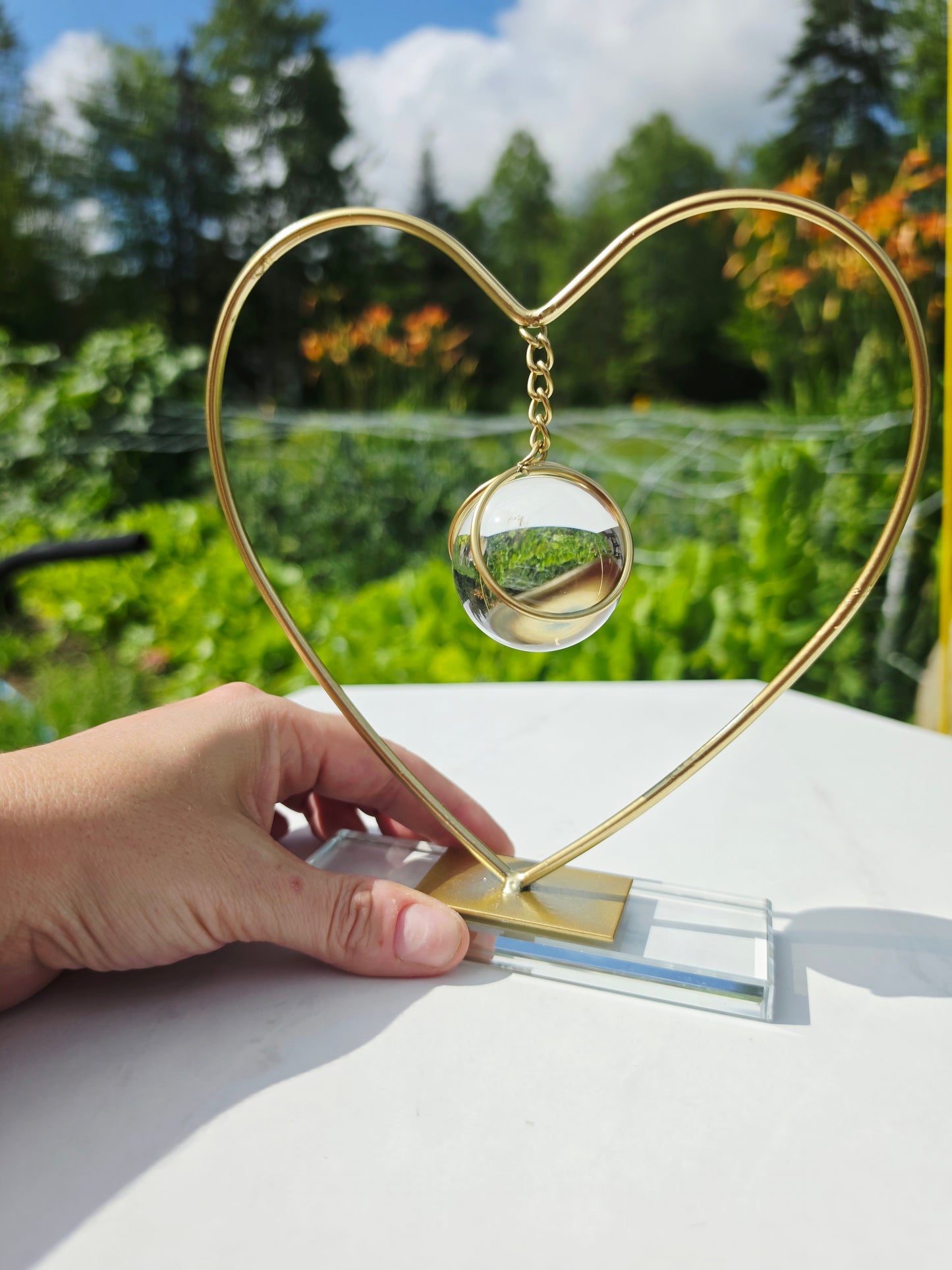 Heart Gold Sphere / Specimens Holder