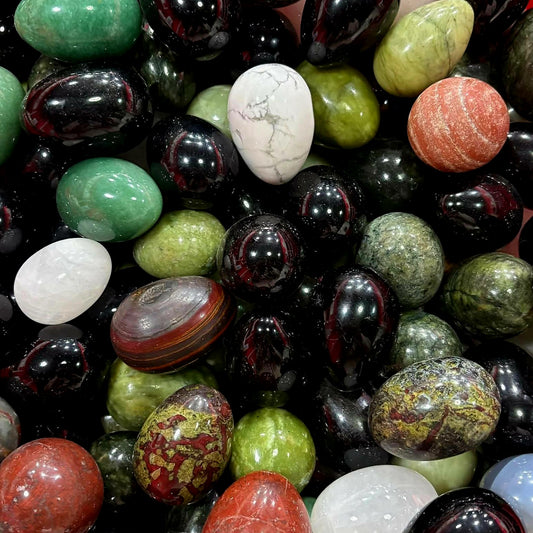 Egg Carvings Mix Material 1kg - 8 to 10 Pieces Medium Size