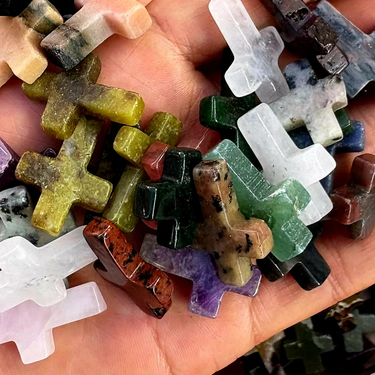 Cross Carving Mix Material Crystal 250 pieces Bulk