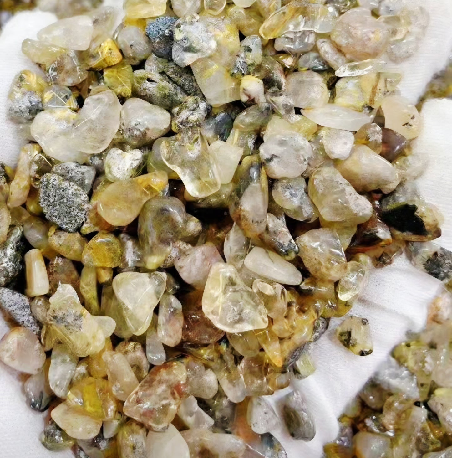 Rutilated quartz chips bulk 2kg natural crystal chips