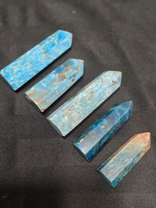 Bundle 5 Towers Blue Apatite