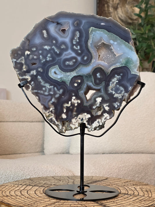 Agate Slab on stand 2.76kg