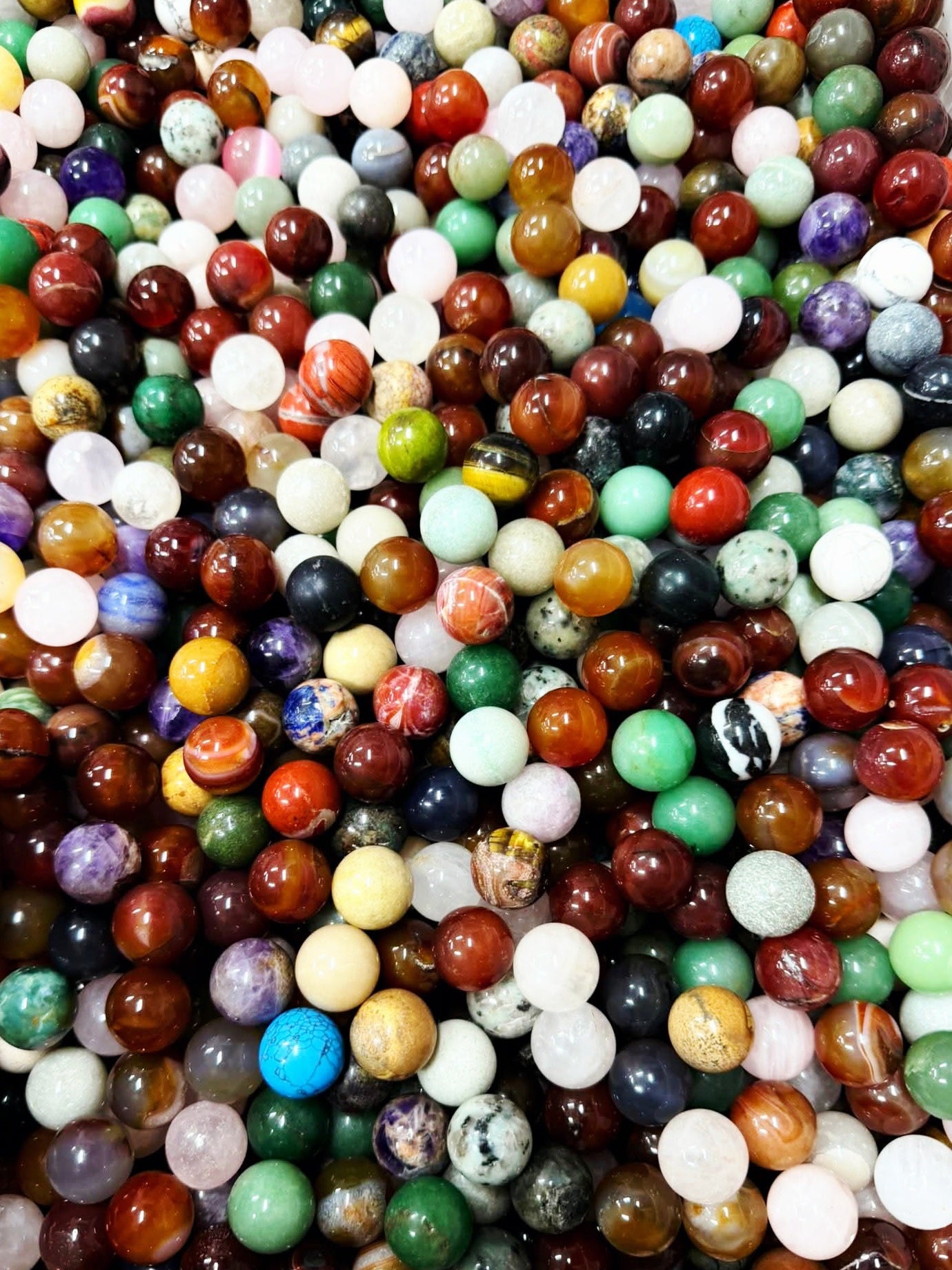 3cm Sphere in Bulk 90 Pieces - Mix Material- Bulk