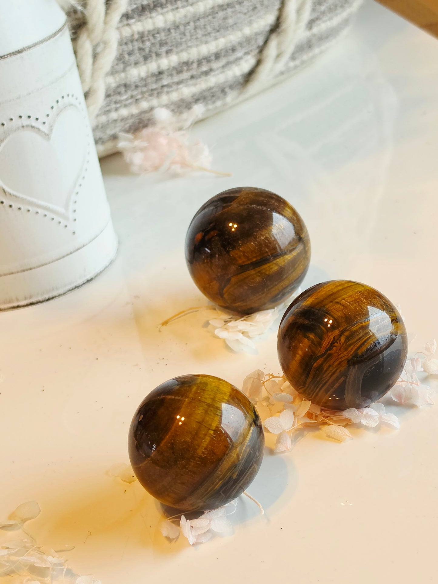 Set of 3 Tiger eyes Sphere Wholesale Medium Size