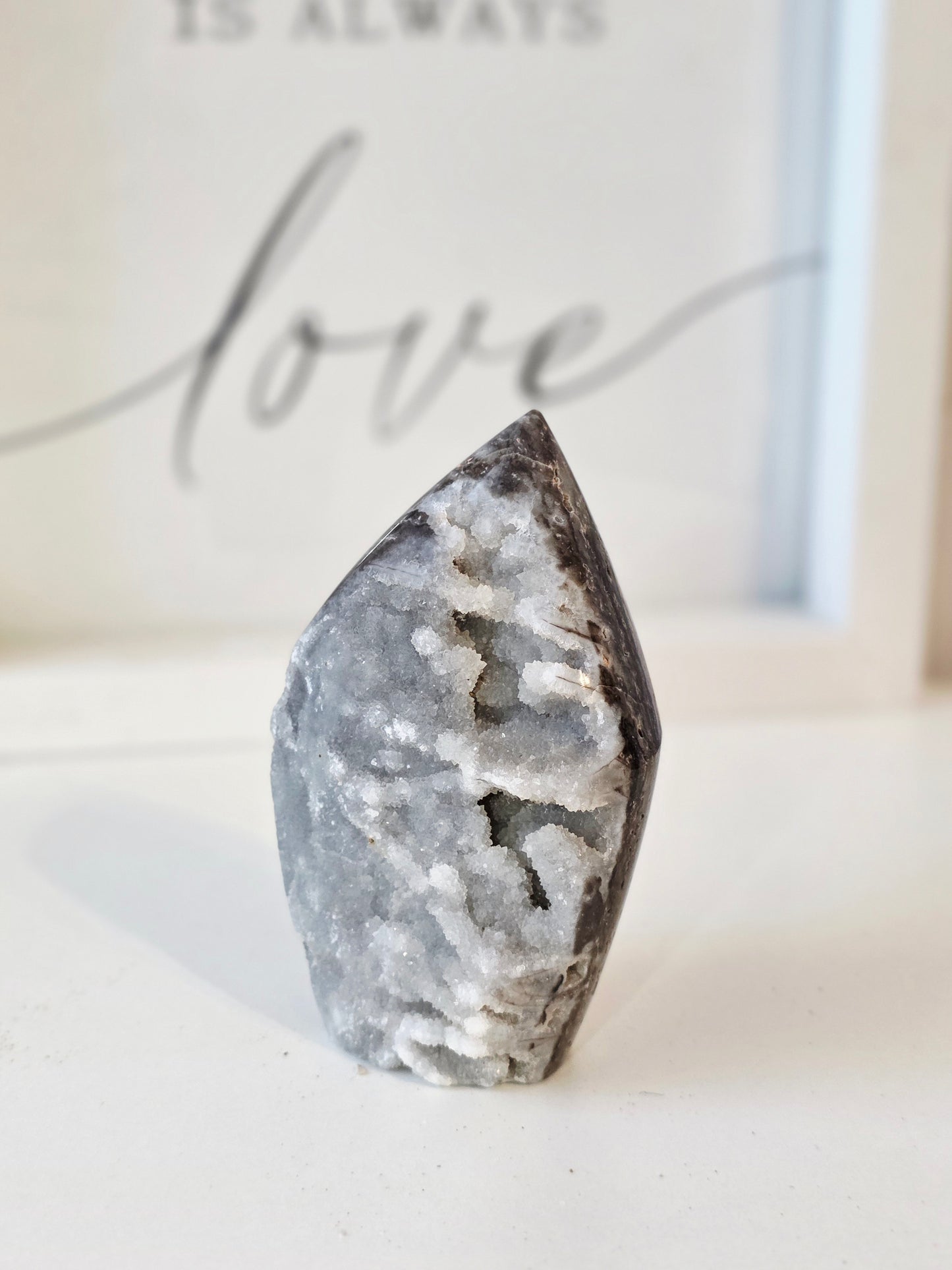 Sphalerite Free-form Tear drop Shape Druzy Carving Specimen