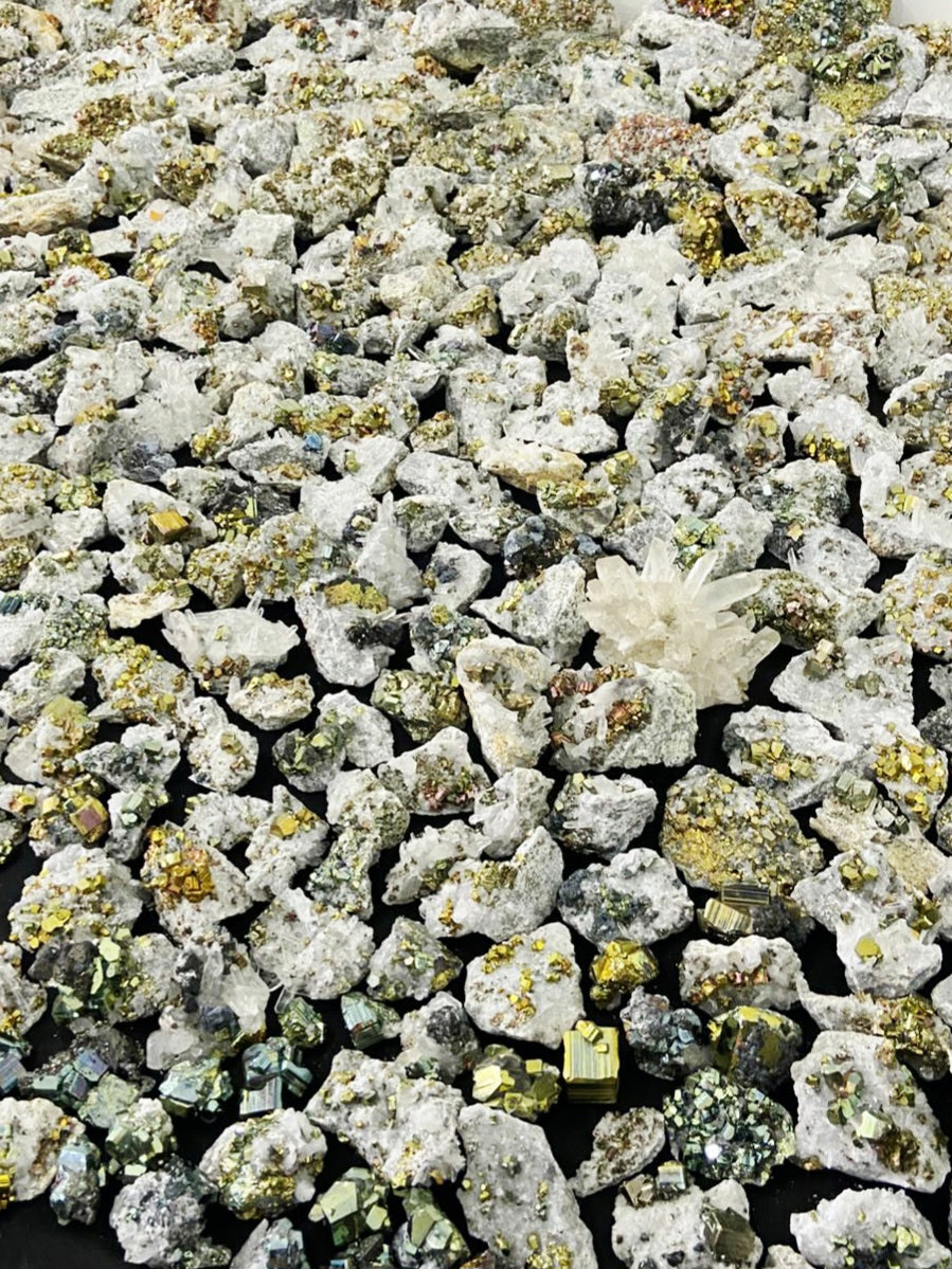 Indonesia Kalimantan Mine rainbow pyrite quarts 10kg Wholesale - Mix pieces