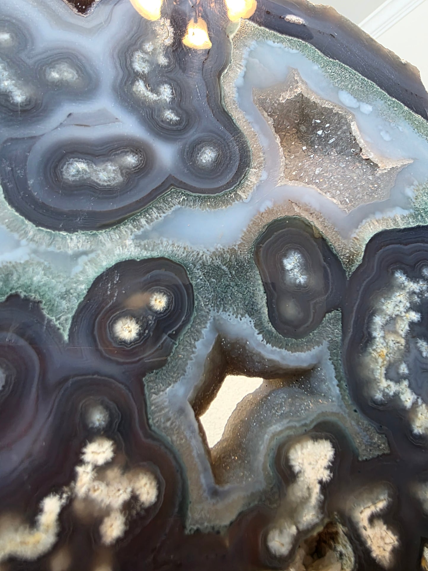 Agate Slab on stand 2.76kg