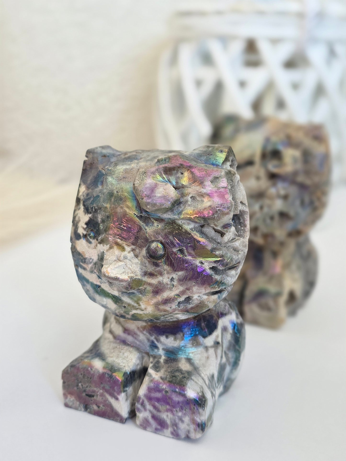Hello kitty Aura Crystal Carving