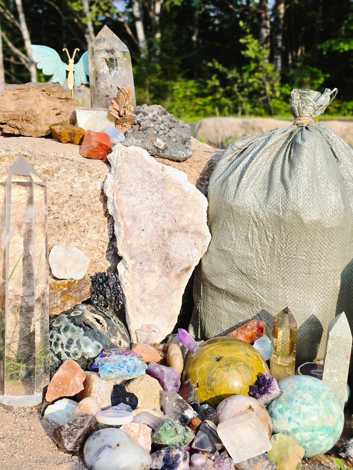 Mining Minerals Paydirt 10kg - Raw Crystals & Gemstones & Specimens & Carvings