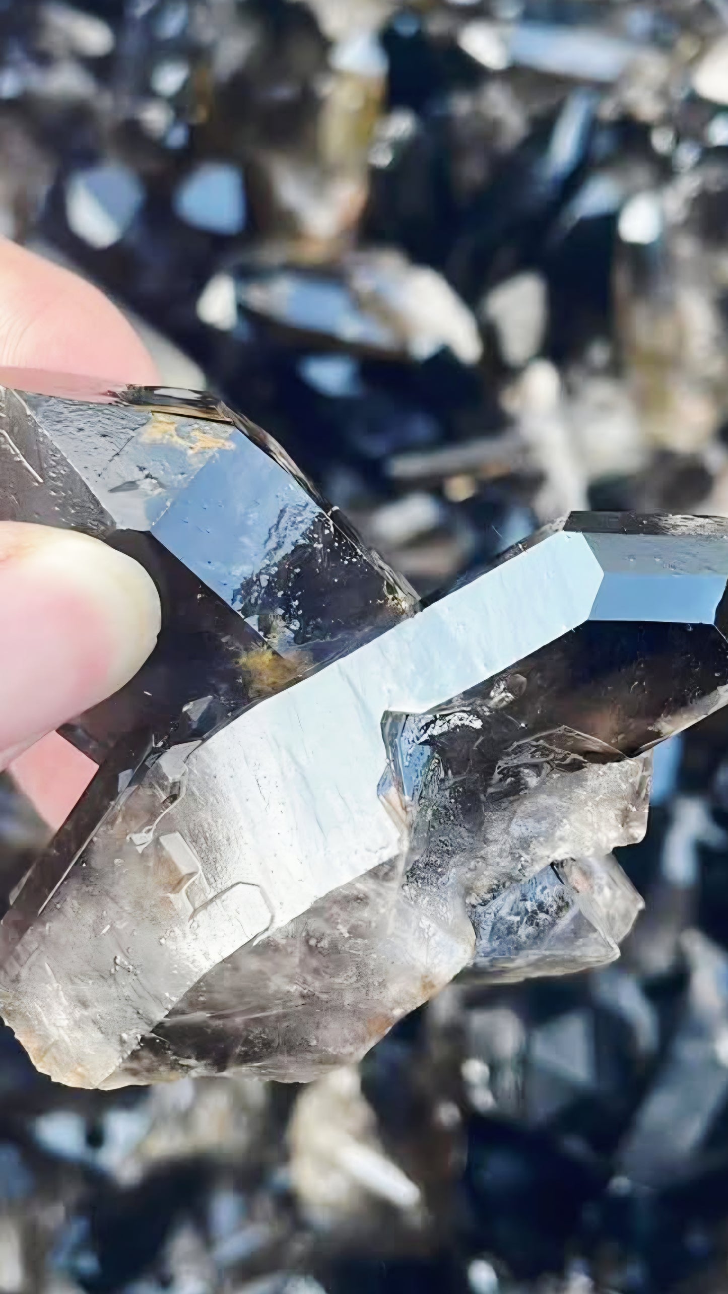 Smokey Quartz Cluster Specimens 7 to 8cm 1kg - 5 to 7 pieces - Bulk