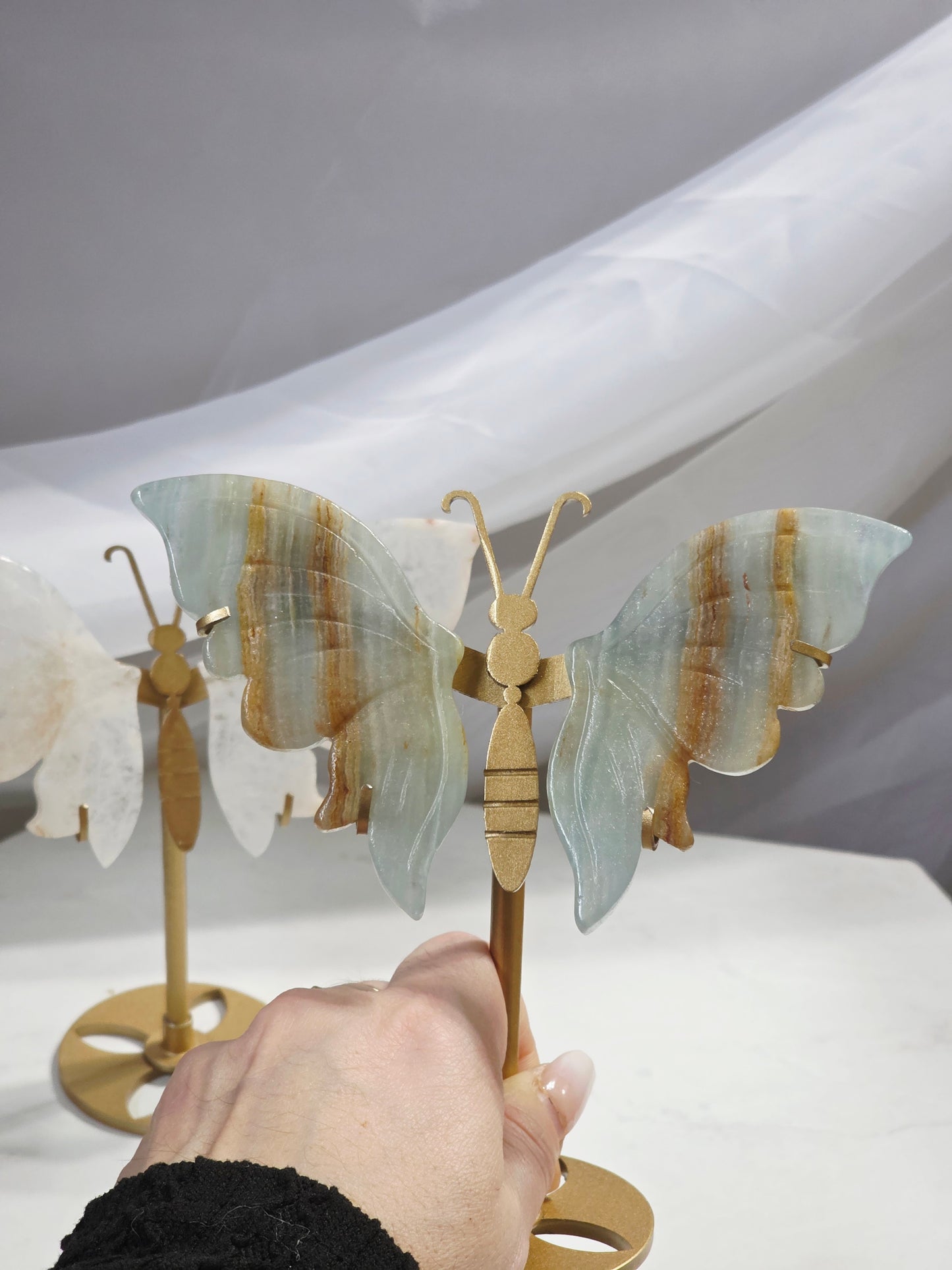 Bundle 2 Butterfly Crystal Wings Onyx and Flower Agate on 2 Gold Metal Stand