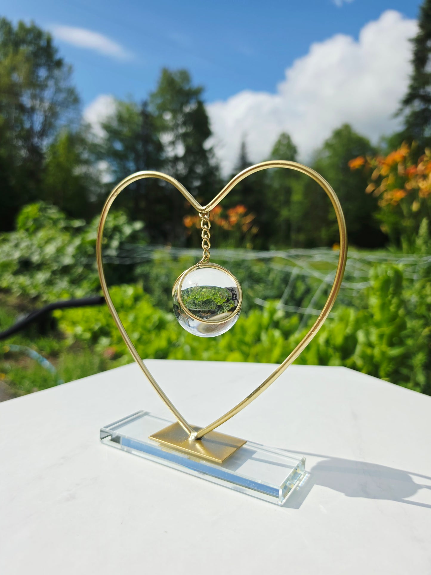 Heart Gold Sphere / Specimens Holder