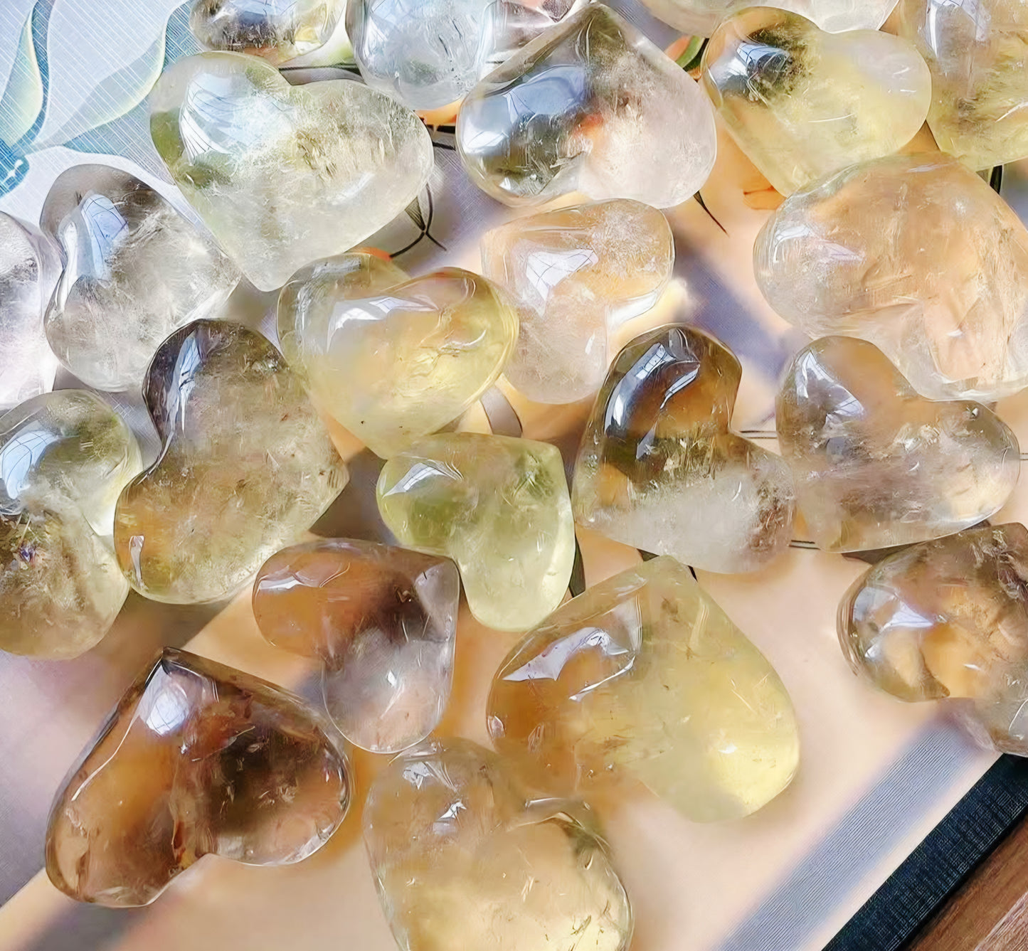Citrine Heart Carving Brazil 4-5cm 1kg 36-40 pieces