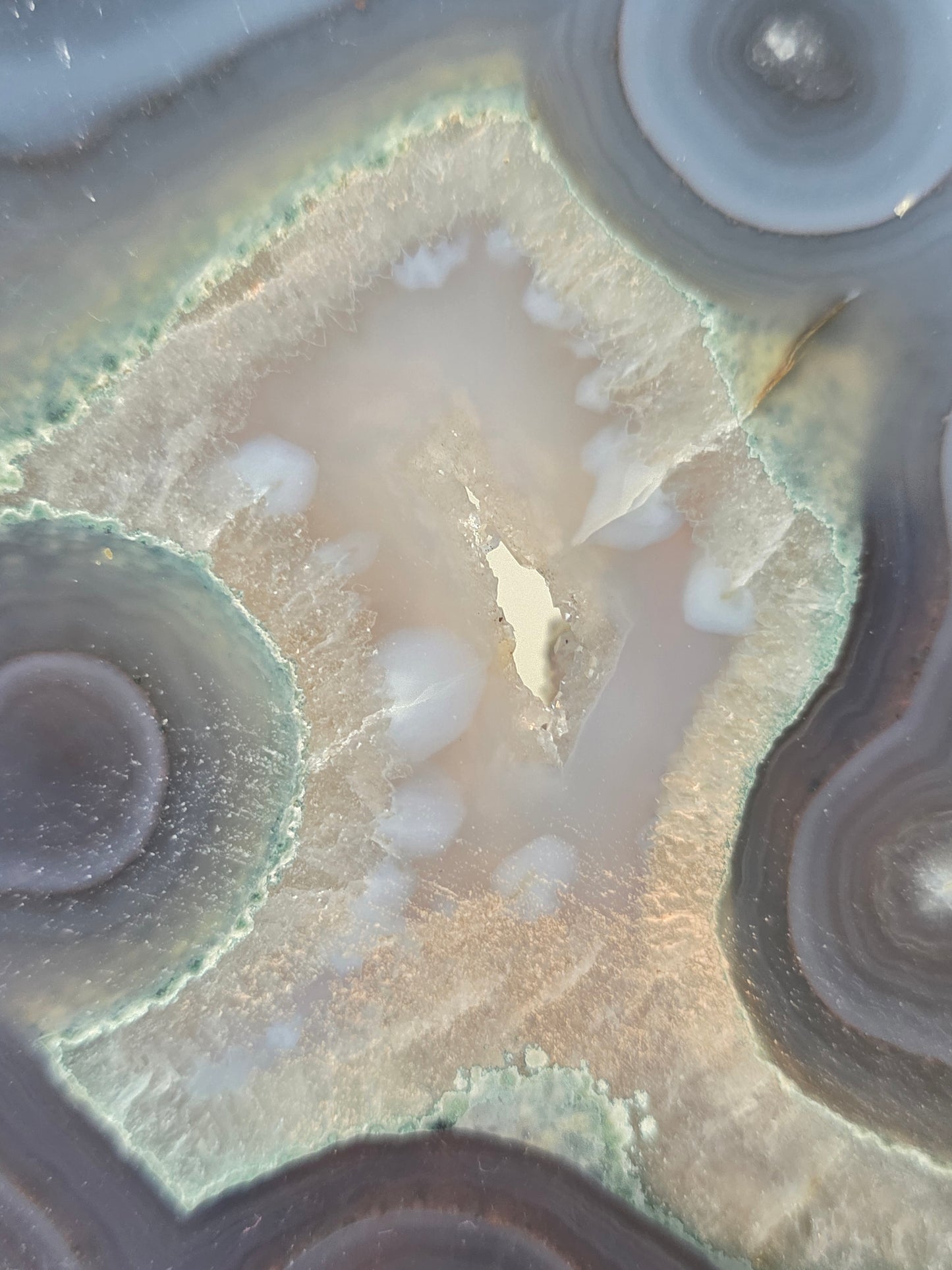 Agate Slab on stand 2.76kg