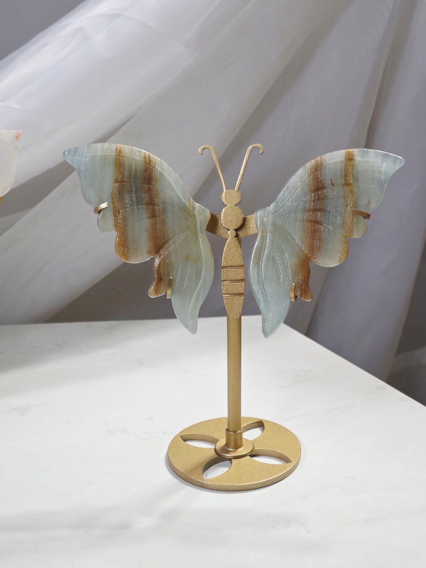 Bundle 2 Butterfly Crystal Wings Onyx and Flower Agate on 2 Gold Metal Stand