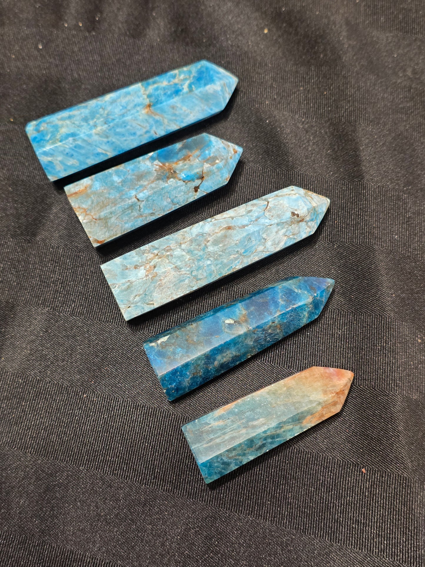 Bundle 5 Towers Blue Apatite