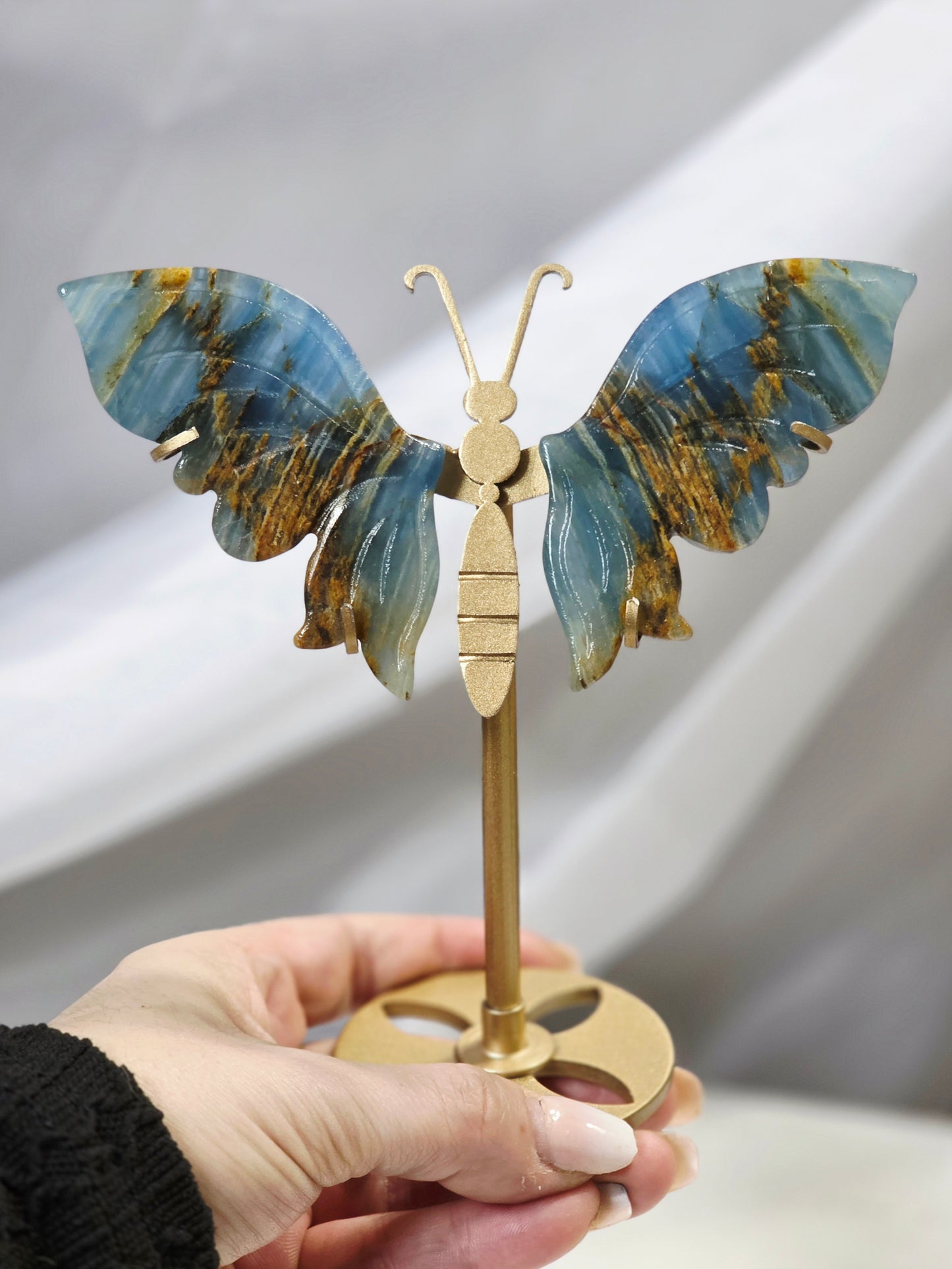 Natural Blue Onyx Crystal Butterfly wings Quartz Healing + stand 1pc