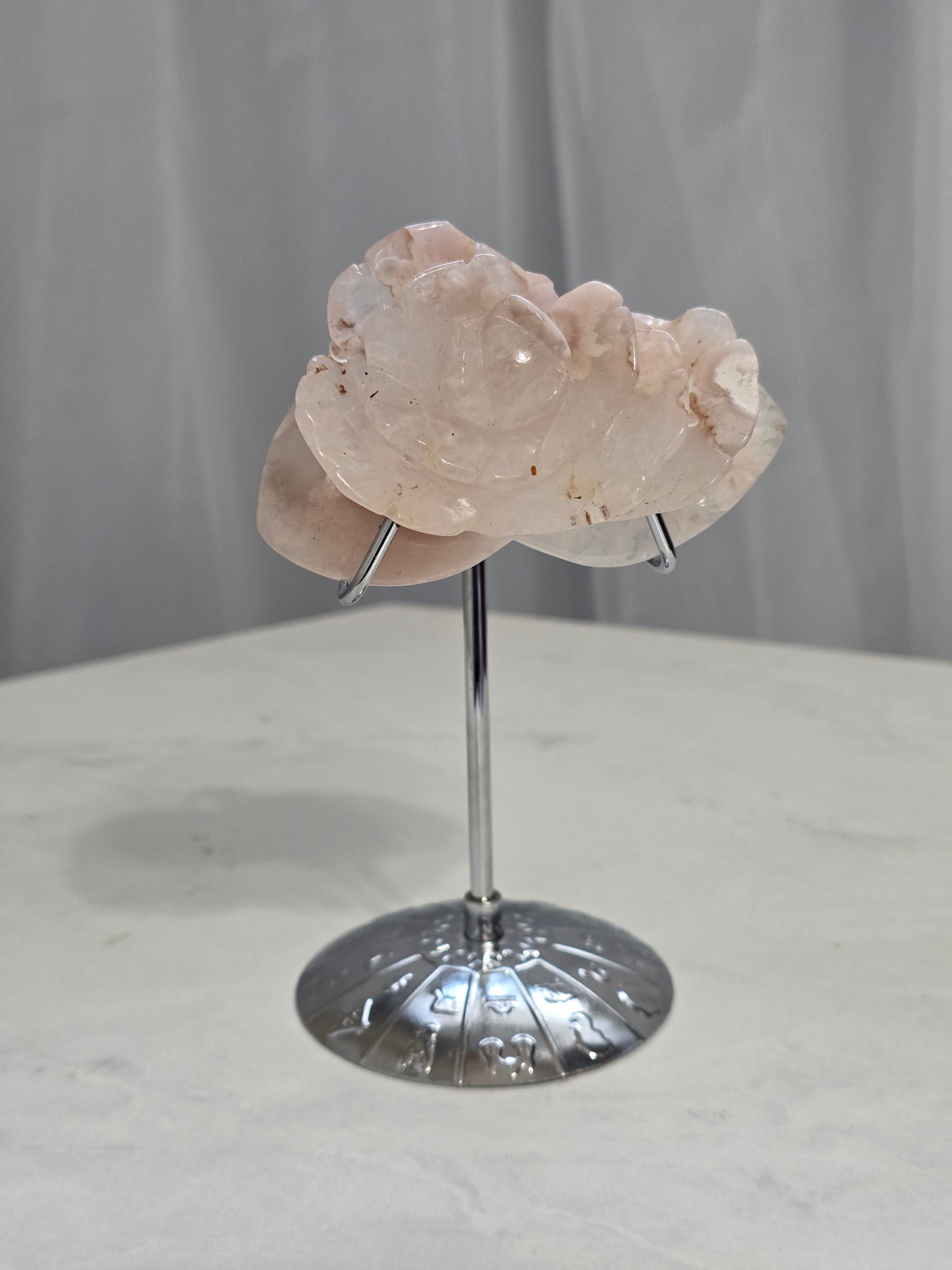 Flower Agate Carving on Stand
