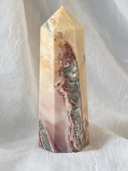 Crazy Lace Agate tower Medium Size
