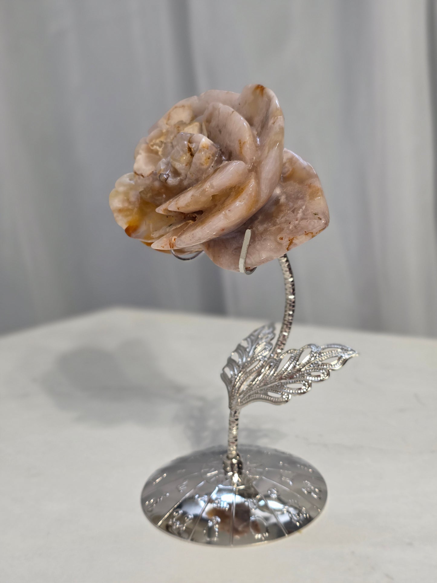 Flower Agate Carving on stand