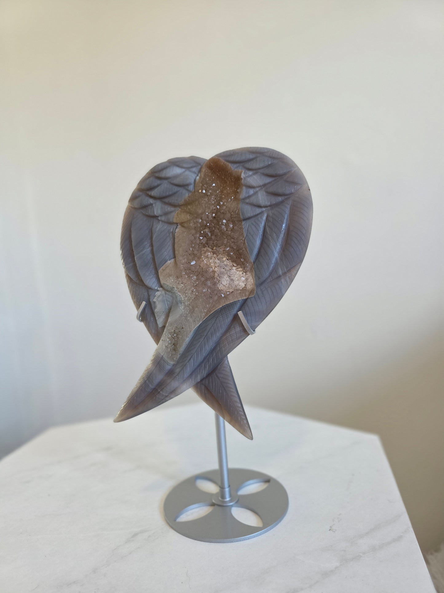 Tall & big Agate Wings Carving High-quality on Stand