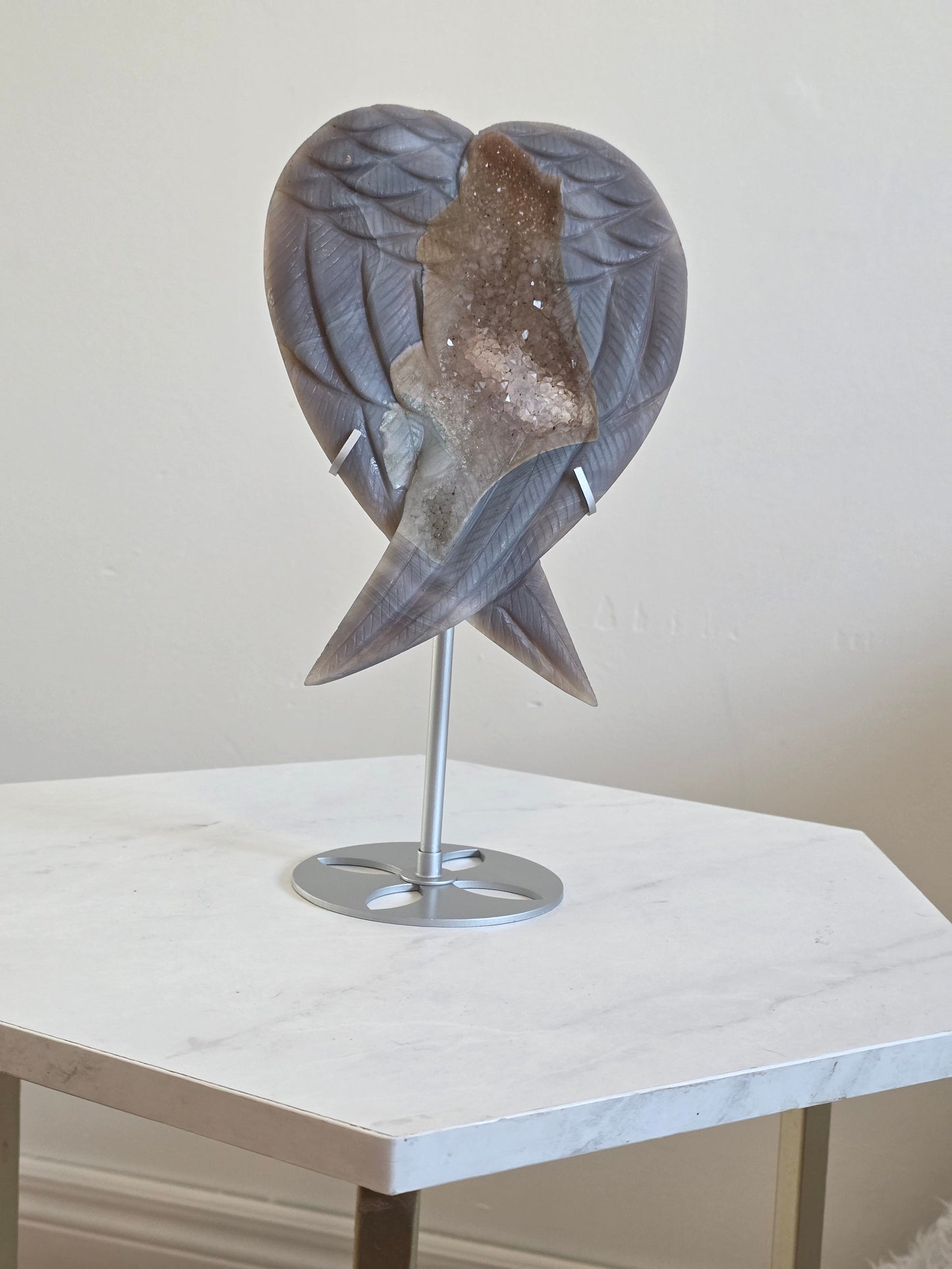 Tall & big Agate Wings Carving High-quality on Stand