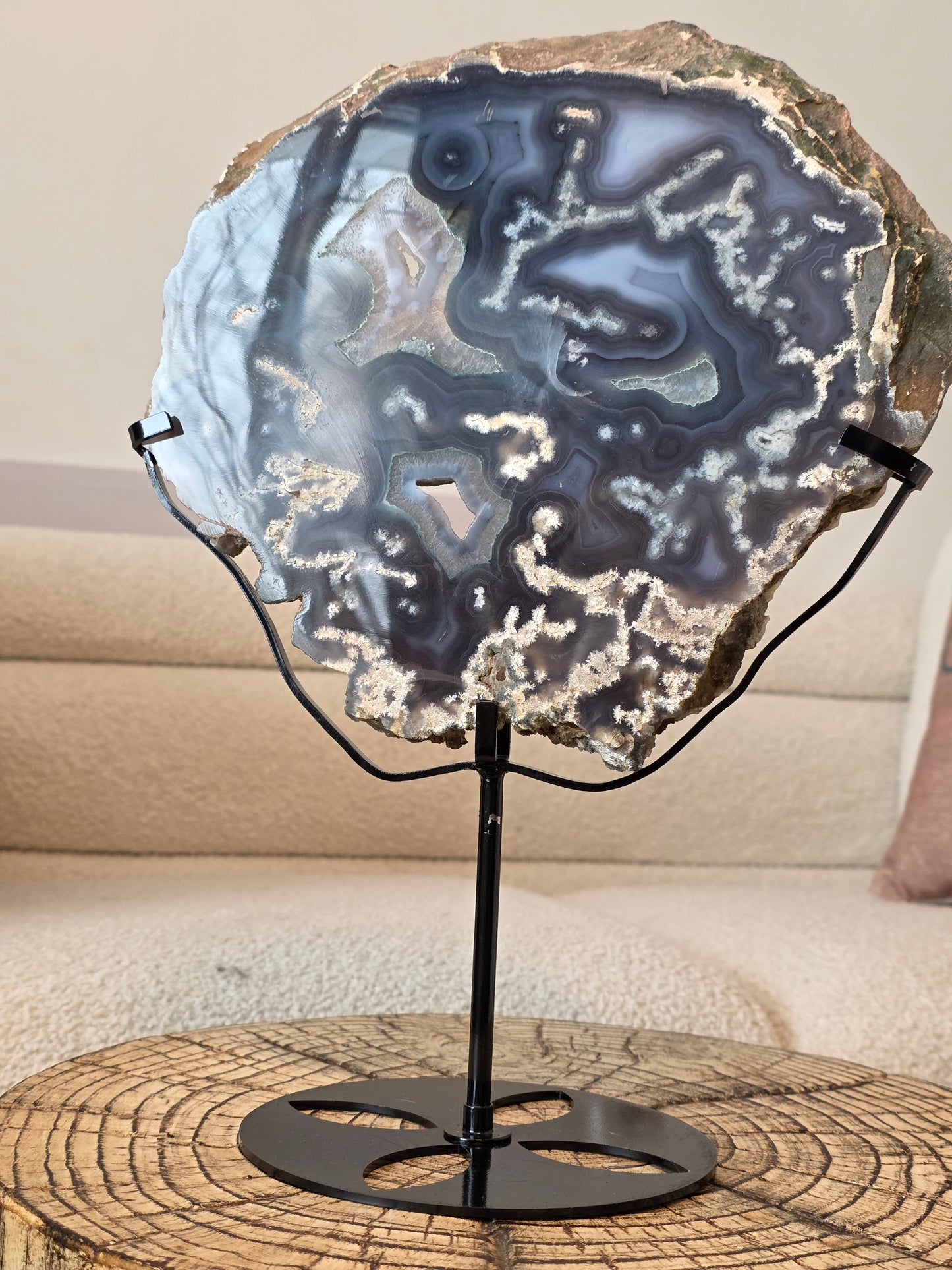 Agate Slab on stand 2.76kg