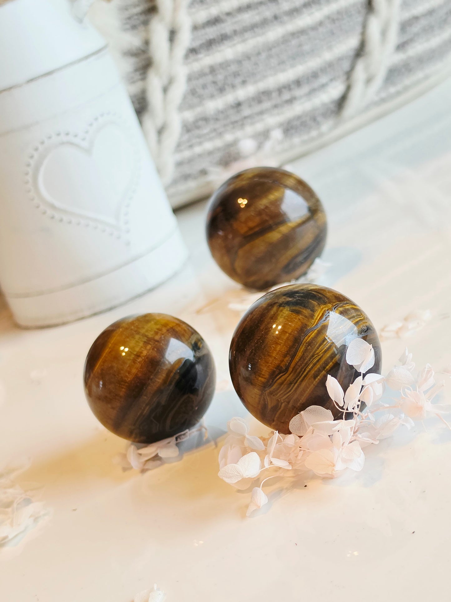 Set of 3 Tiger eyes Sphere Wholesale Medium Size