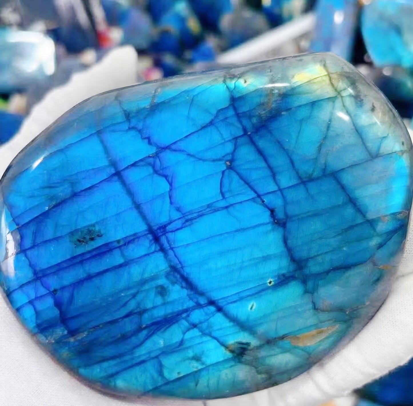 Labradorite Free-form 1kg 3-4 pieces Strong Blue Flash