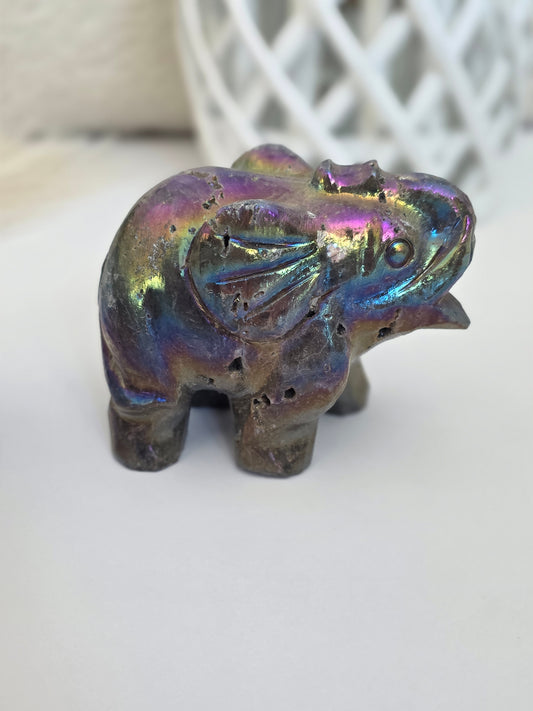 Aura Crystal Elephant Carving