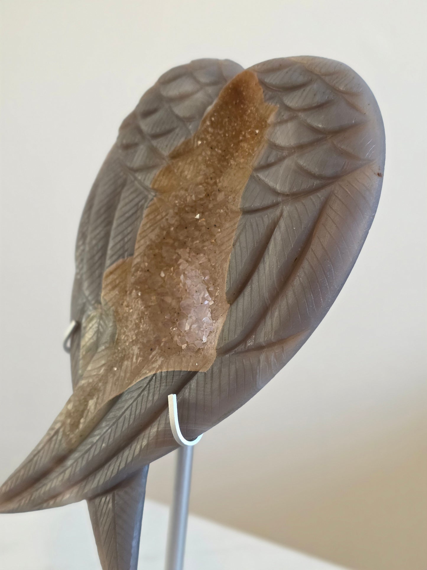 Tall & big Agate Wings Carving High-quality on Stand