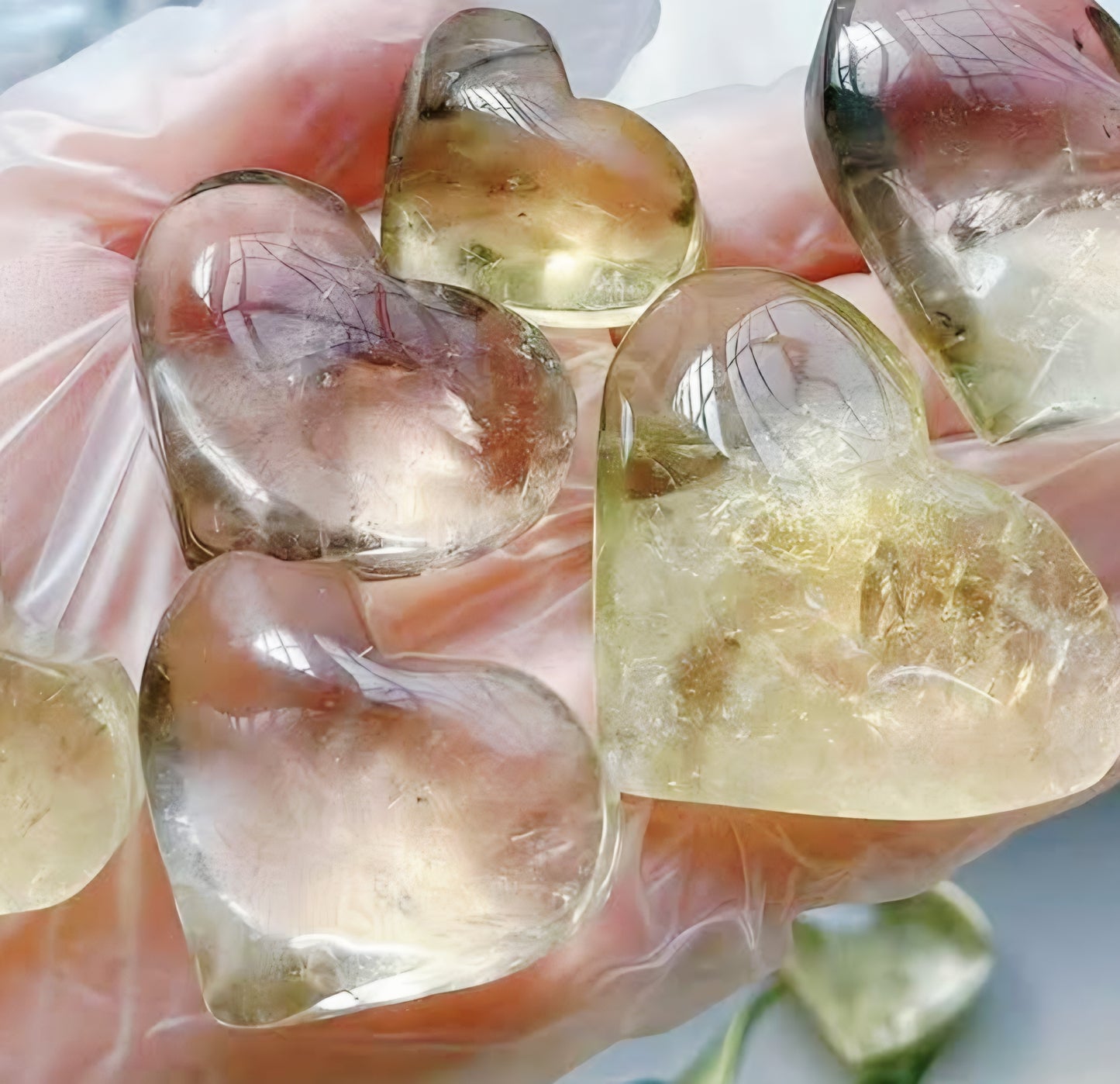 Citrine Heart Carving Brazil 4-5cm 1kg 36-40 pieces