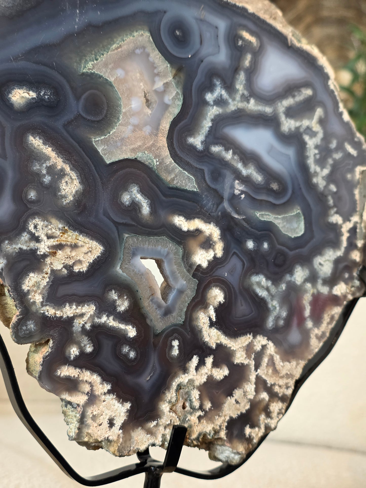 Agate Slab on stand 2.76kg