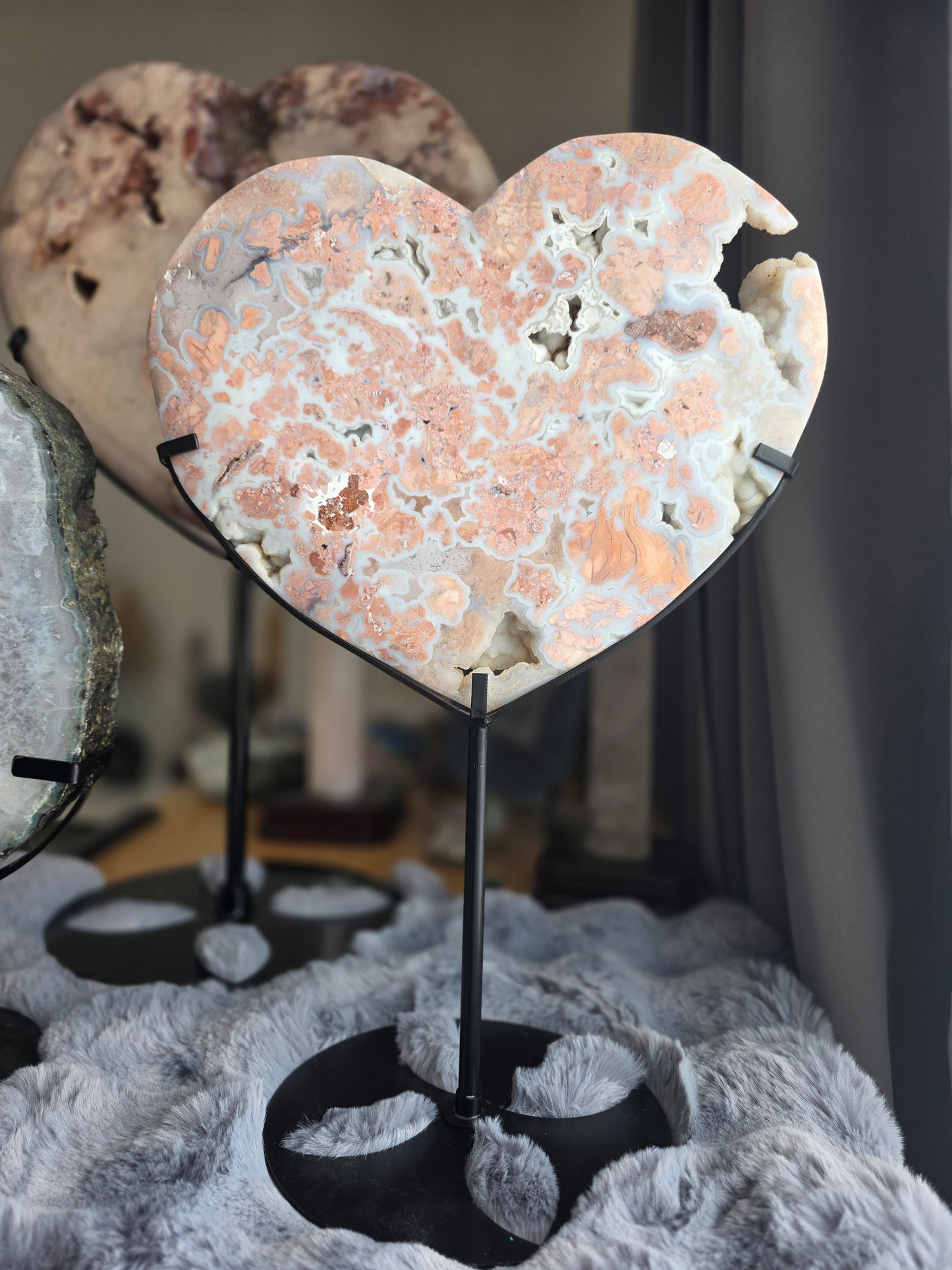 Pink Chalcedony Heart Carving 3.99kilo & custom stand included