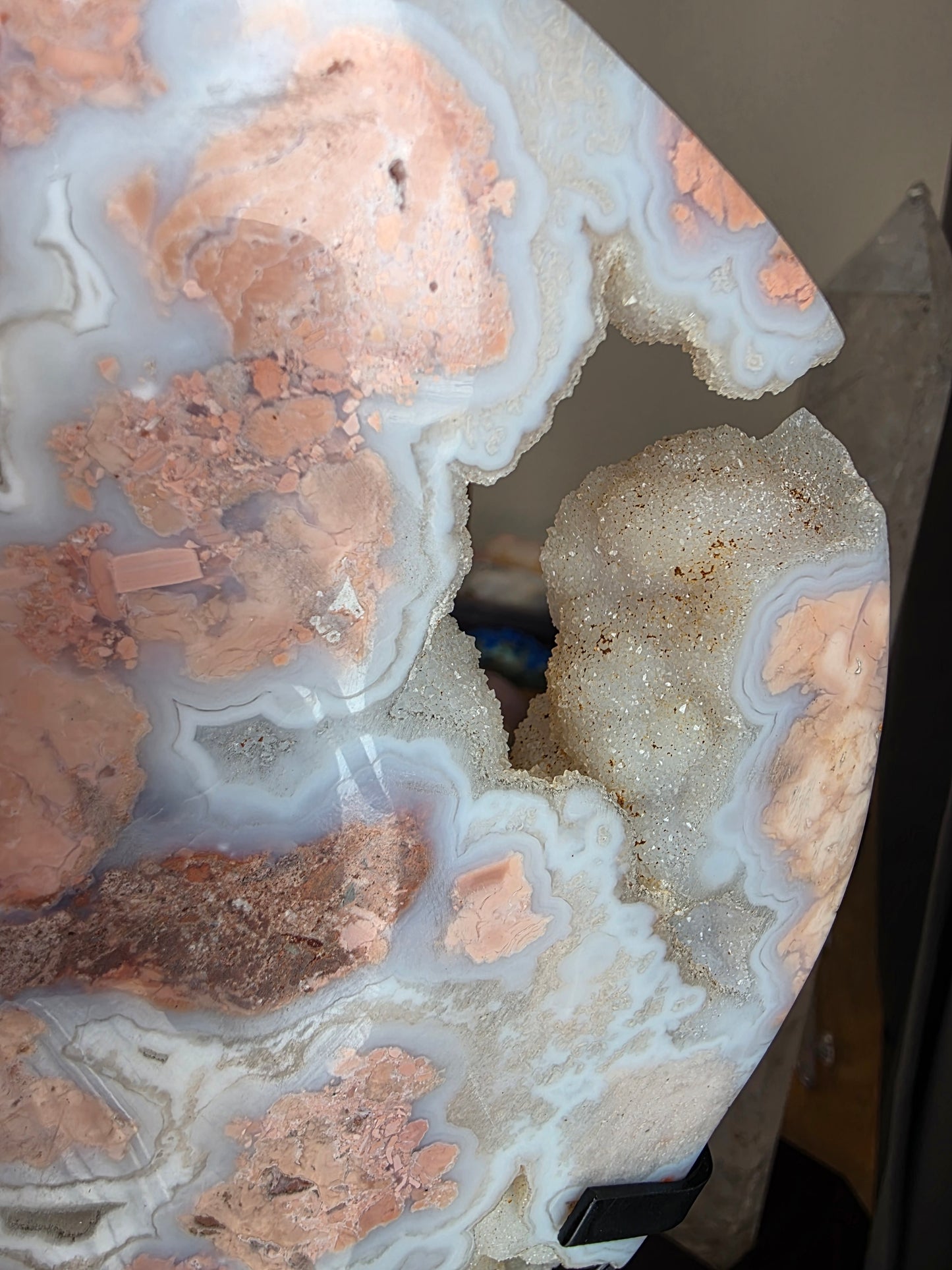 Pink Chalcedony Heart Carving 3.99kilo & custom stand included