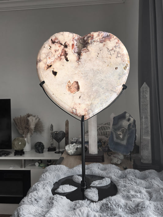 High End Pink Amethyst Heart from Patagonia, Argentina 17.5 lbs on custom stand