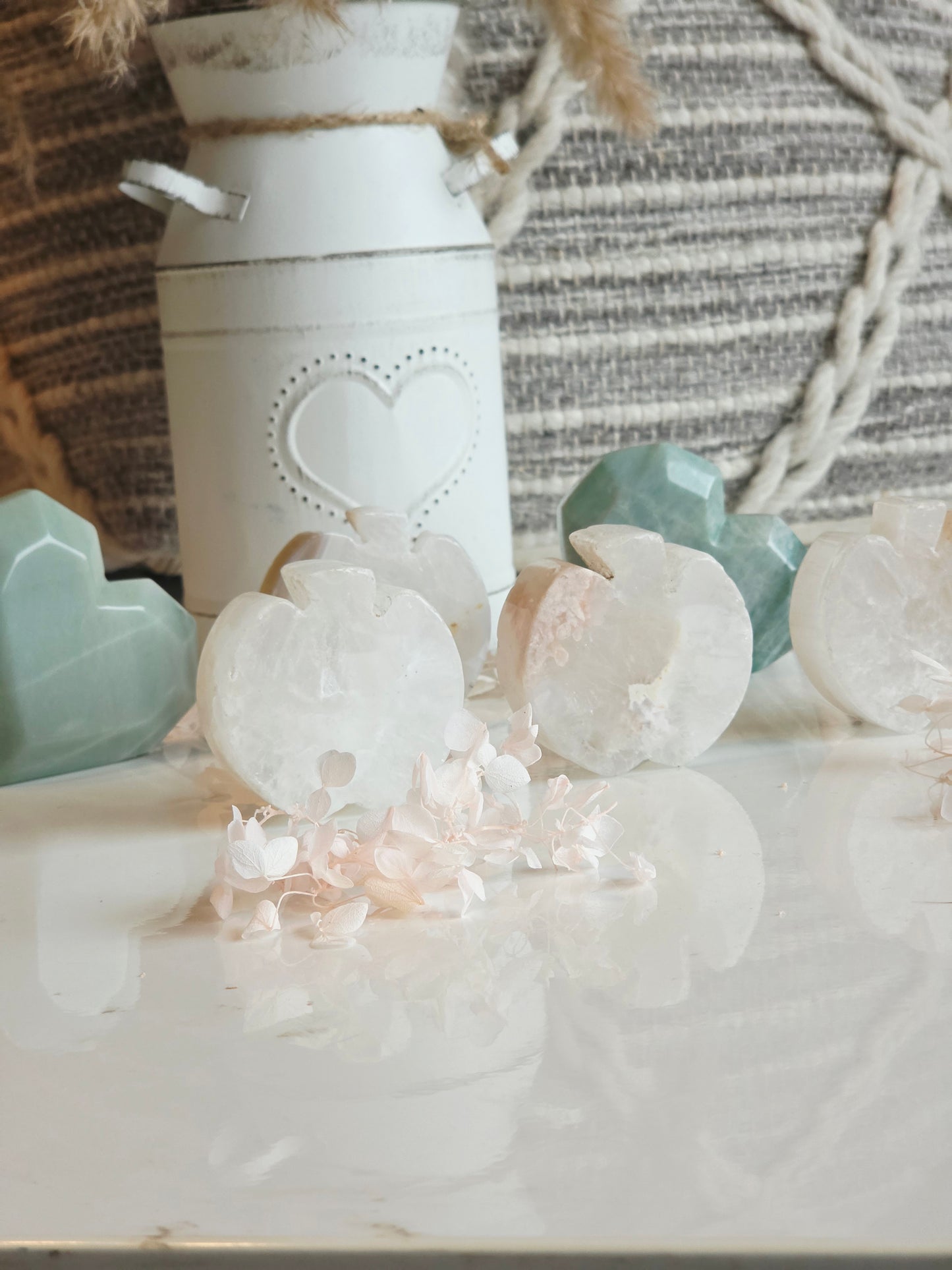6 Carving Medium Size Crystal Apple & Heart Bundle