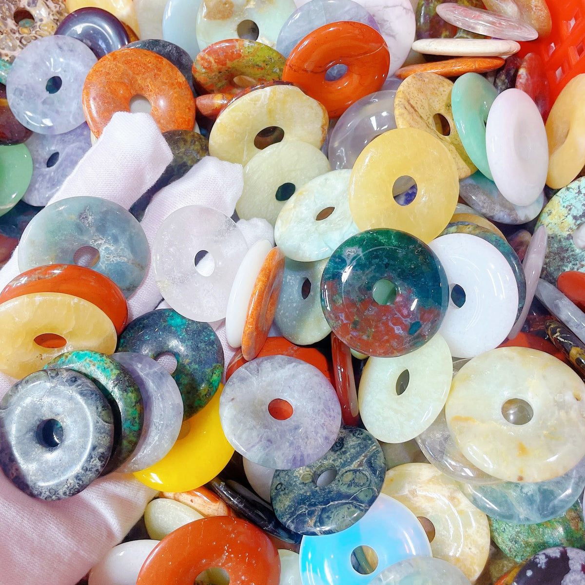 100-Piece Bulk Mixed Natural Gemstone Donut Beads (Ping An Kou) 3cm - Crystal Healing Wholesale Lot